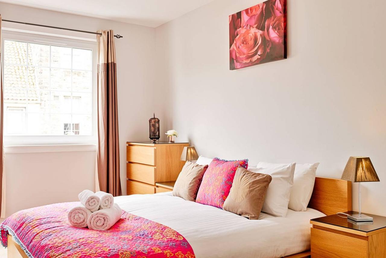 Joivy Bright Royal Mile Apartment Edinburgh Luaran gambar